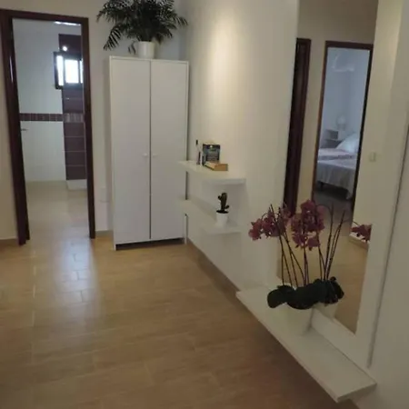 Blue Turtle Apartment, Next To The * بويرتو ذيل كارمين